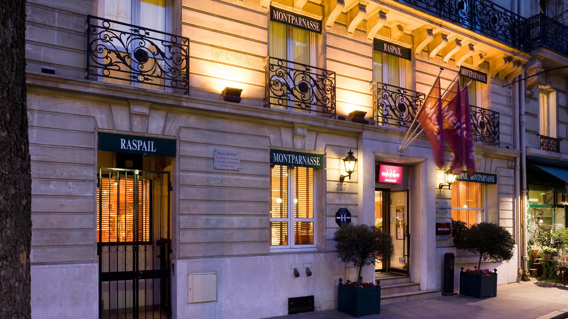 **** Hotel Mercure Paris Montparnasse Raspail France