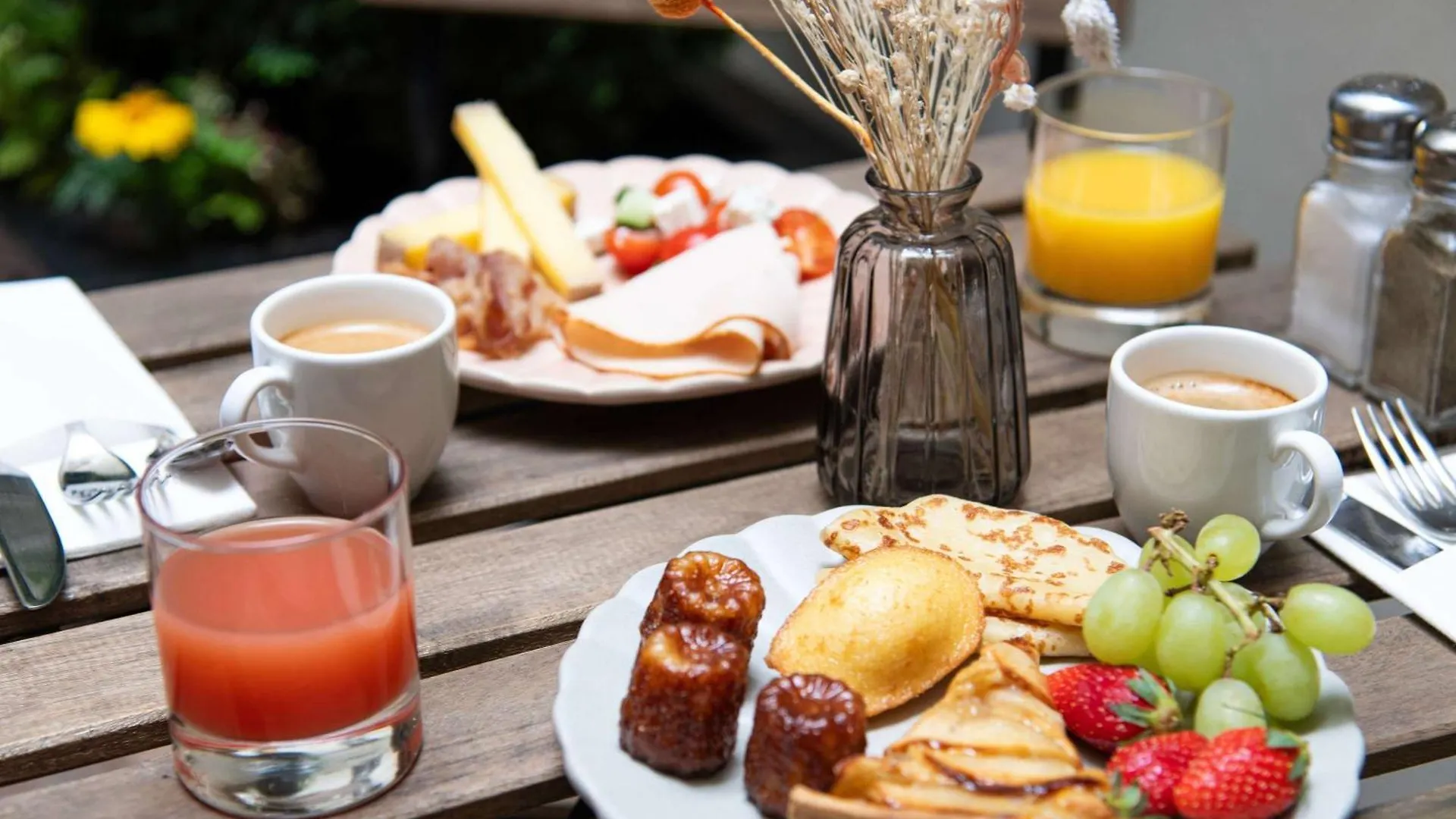 Mercure Paris Montparnasse Raspail