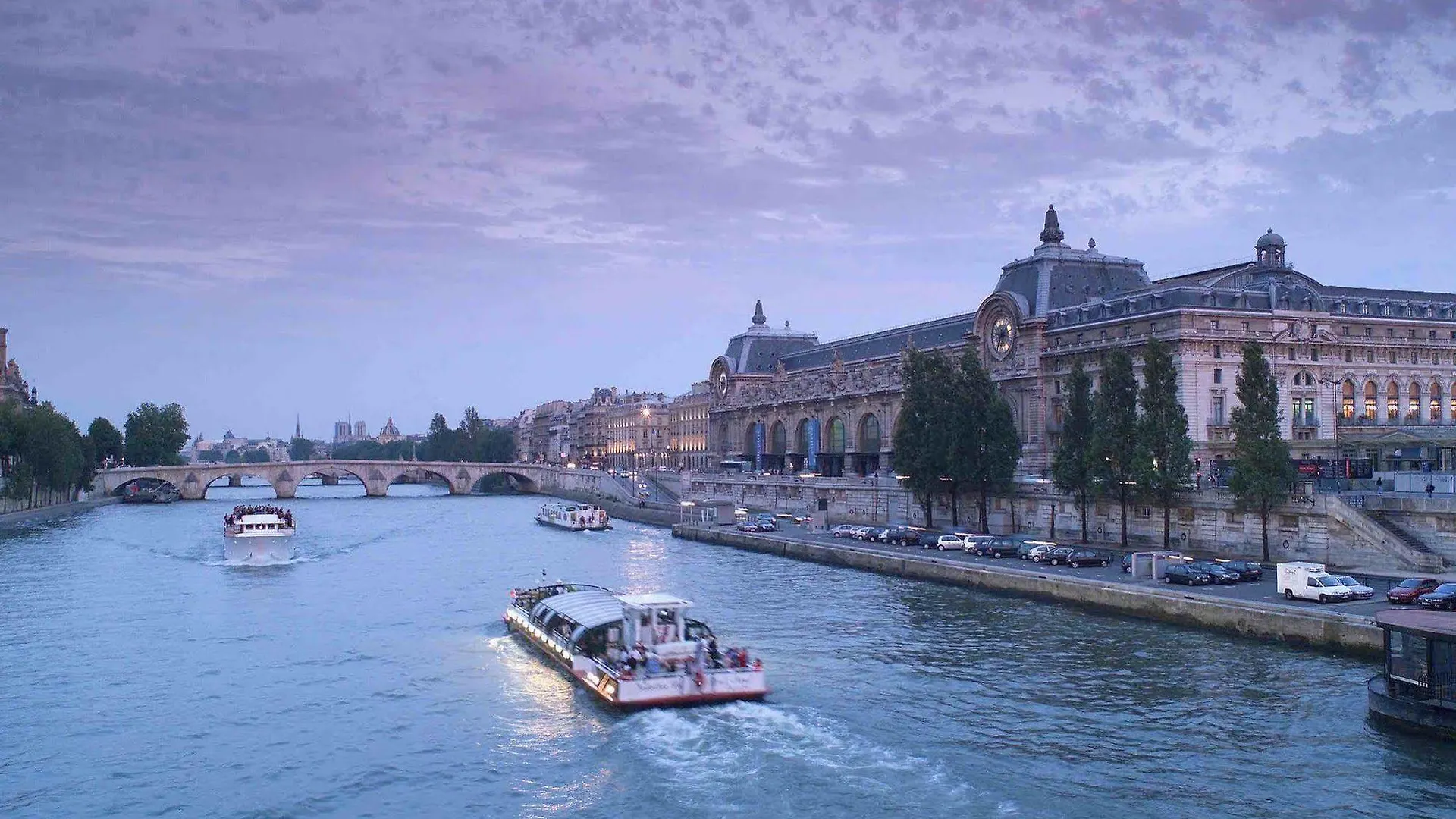 Mercure Paris Montparnasse Raspail 4*,