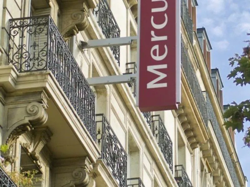 Mercure Paris Montparnasse Raspail Hotel
